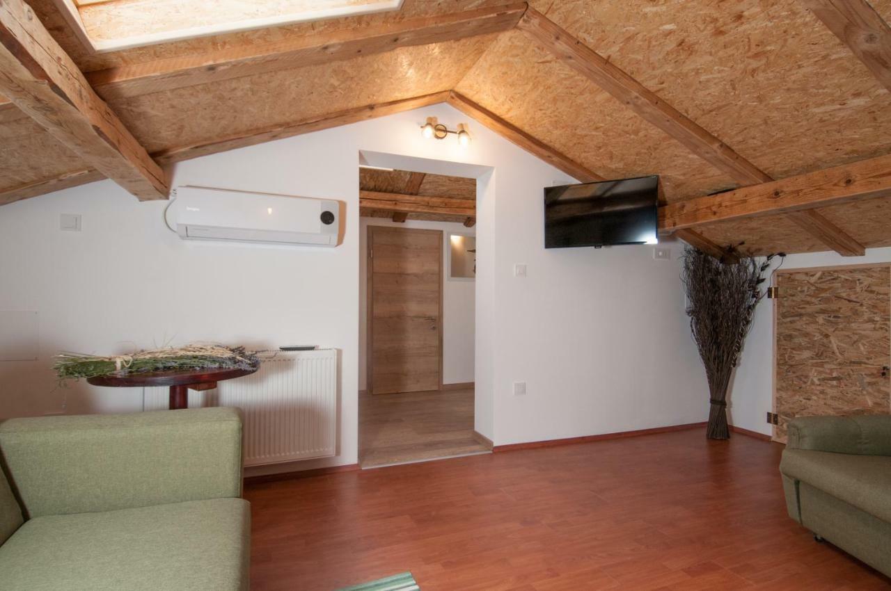 Apartment Tre Rose Zvoneca Kültér fotó
